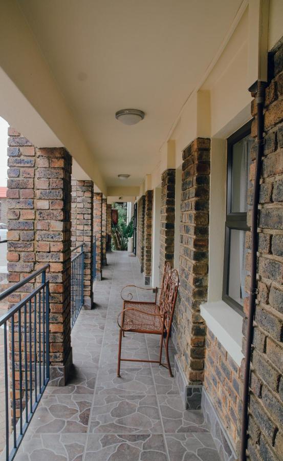 Towers Lodge Boksburg Exterior foto